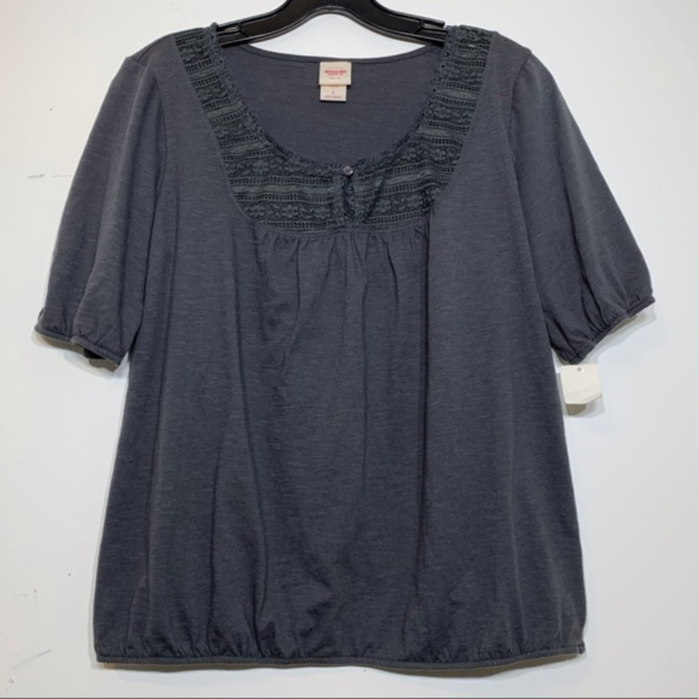 NWT Mossimo lace bodice button detail gray blouse